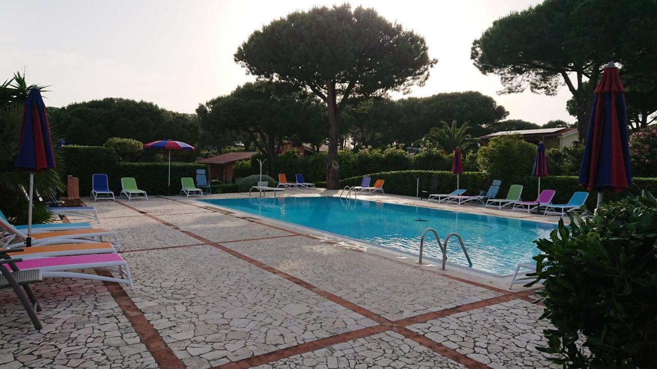 Residence Melograno カポリーヴェリ エクステリア 写真